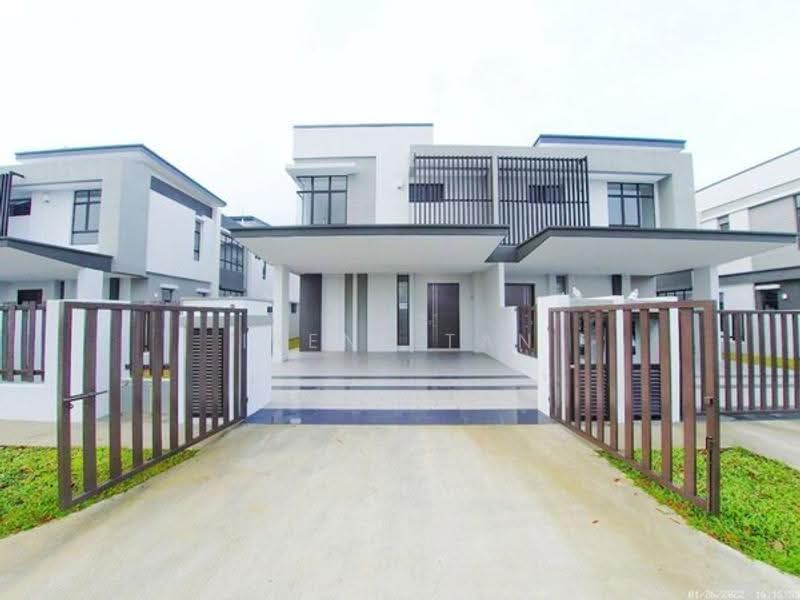 Cluster House for Sale in Hulu Langat (Selangor) - Irene Tan - Exterior - PropertyGuru.com.my
