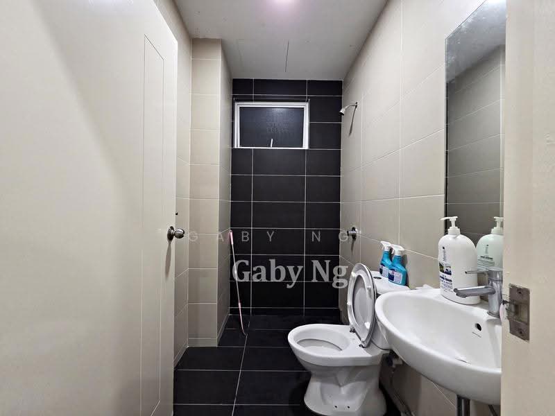 Semi-Detached House for Sale in Tropicana Cheras (Cheras) - Gaby Ng - Bathroom - PropertyGuru.com.my