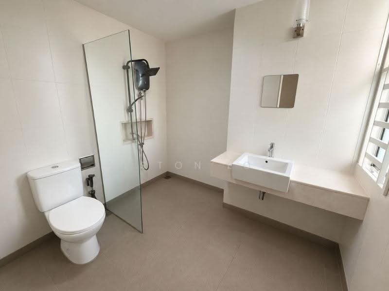 3-storey Terraced House for Sale in Minden Heights (Gelugor) - Alston Loh - Bathroom - PropertyGuru.com.my