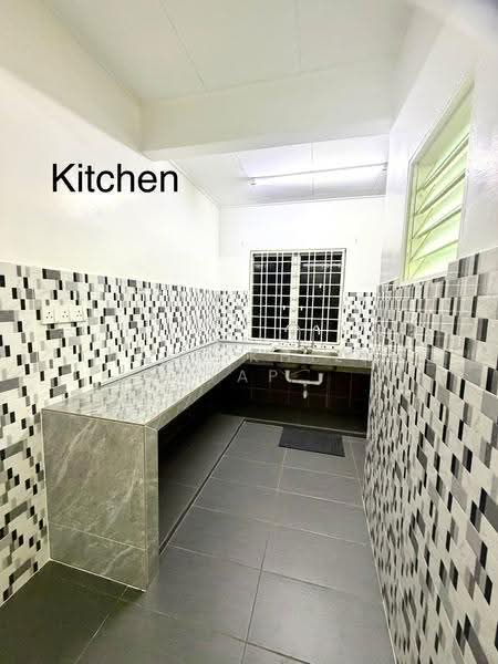 1-storey Terraced House for Rent in Bandar Kinrara (Selangor) - Yoke Khiem Yap - Kitchen - PropertyGuru.com.my