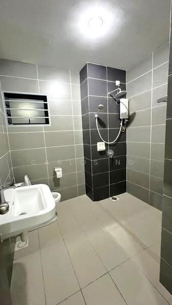 Kondominium untuk Disewa di The Henge - Carlos Ng - Bathroom - PropertyGuru.com.my