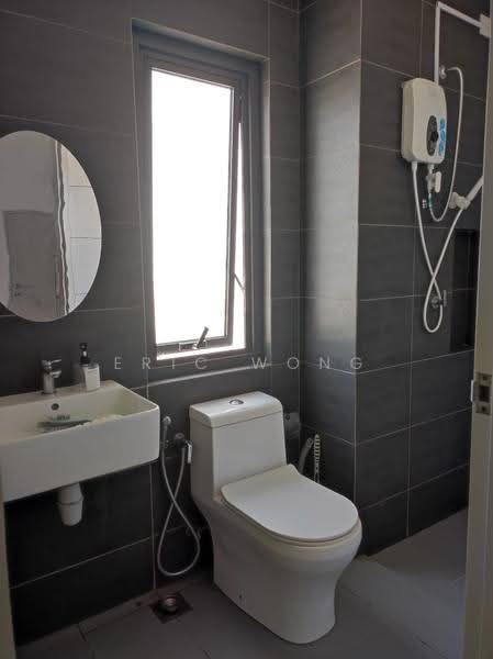 Kediaman Servis untuk Disewa di Horizon Suites - Eric Wong - Bathroom - PropertyGuru.com.my