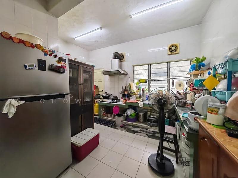 2-storey Terraced House for Sale in BANDAR PUCHONG JAYA (Puchong) - Chow Kok Toong - Kitchen - PropertyGuru.com.my
