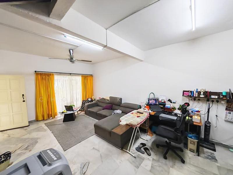2-storey Terraced House for Sale in BANDAR PUCHONG JAYA (Puchong) - Chow Kok Toong - Living Room - PropertyGuru.com.my