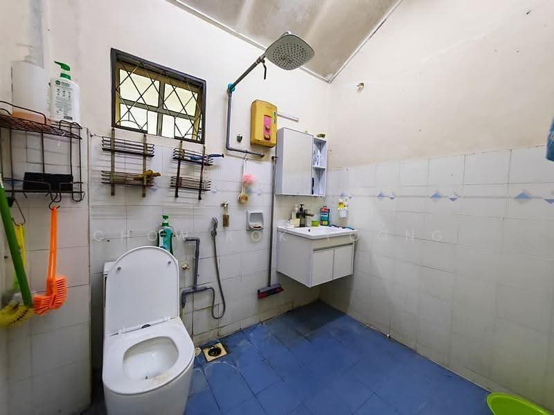 2-storey Terraced House for Sale in BANDAR PUCHONG JAYA (Puchong) - Chow Kok Toong - Bathroom - PropertyGuru.com.my