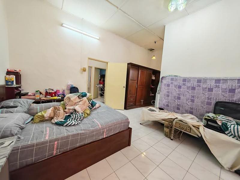 2-storey Terraced House for Sale in BANDAR PUCHONG JAYA (Puchong) - Chow Kok Toong - Bedroom - PropertyGuru.com.my
