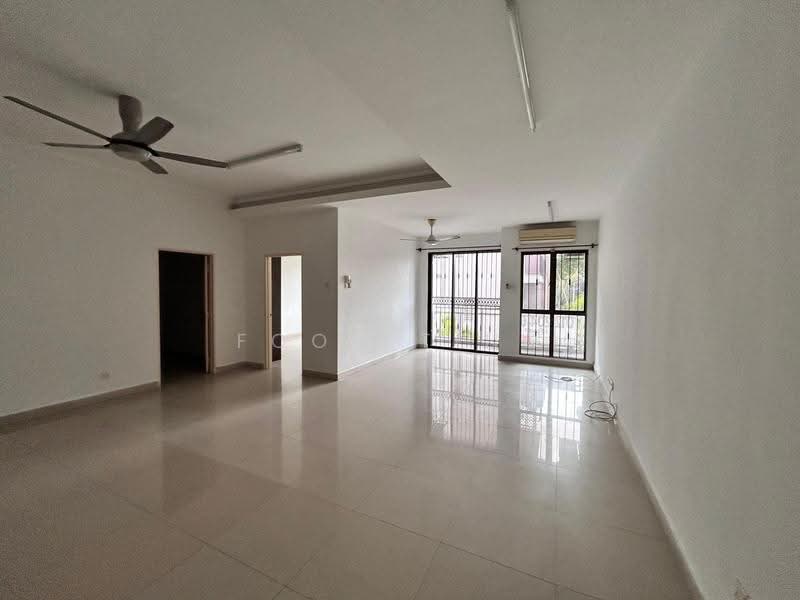 Pangsapuri untuk Disewa di Sri Araville - Foon Ting - Living Room - PropertyGuru.com.my