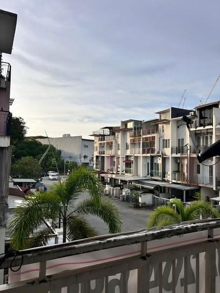 Pangsapuri untuk Disewa di Sri Araville - Foon Ting - Exterior - PropertyGuru.com.my
