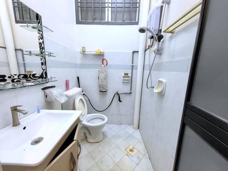 1-storey Terraced House for Sale in Taman Nusa Bestari 2 (Iskandar Puteri (Nusajaya)) - Karl Lim - Bathroom - PropertyGuru.com.my
