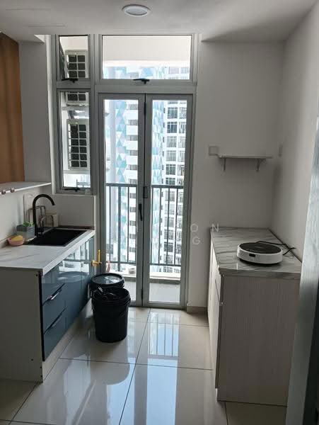 Service Residence for Rent at Midas @ Seri Alam - Johnson Chong - Kitchen - PropertyGuru.com.my