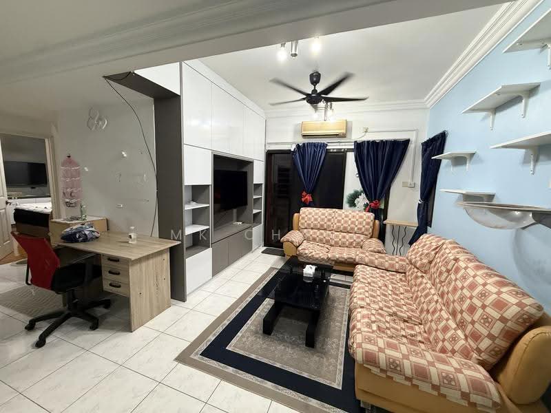 Pangsapuri untuk Disewa di Fair View Apartment - MK Chong - Living Room - PropertyGuru.com.my