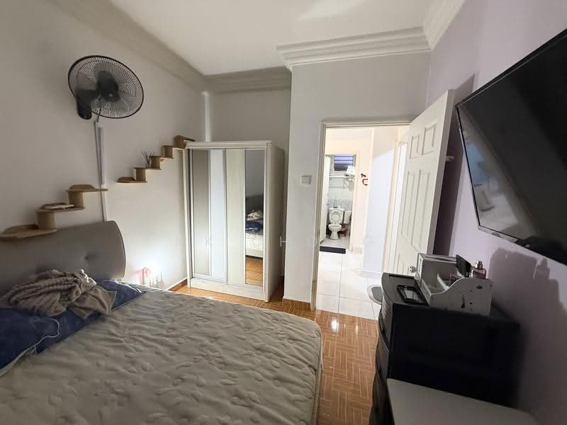 Pangsapuri untuk Disewa di Fair View Apartment - MK Chong - Bedroom - PropertyGuru.com.my