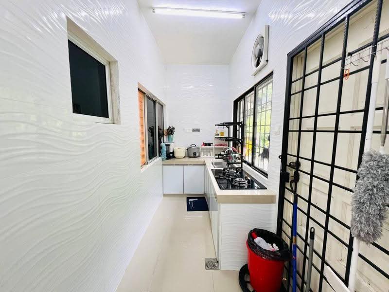 Rumah Teres 2-Tingkat untuk Dijual di Kajang Perdana (Kajang) - Azli Ibrahim - Kitchen - PropertyGuru.com.my
