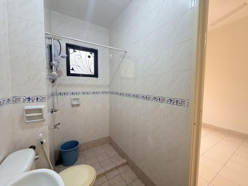 2-storey Terraced House for Sale in Puchong (Selangor) - Lewis Tam - Bathroom - PropertyGuru.com.my