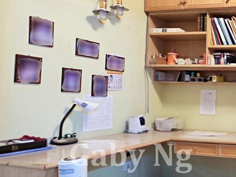 Rumah Berkembar untuk Dijual di Bandar Sungai Long (Selangor) - Gaby Ng - Study - PropertyGuru.com.my