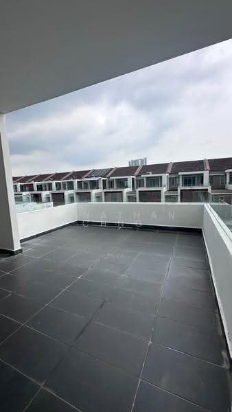 Rumah Teres 3-Tingkat untuk Dijual di Bukit Mertajam (Penang) - Jonathan Chng - Balcony - PropertyGuru.com.my