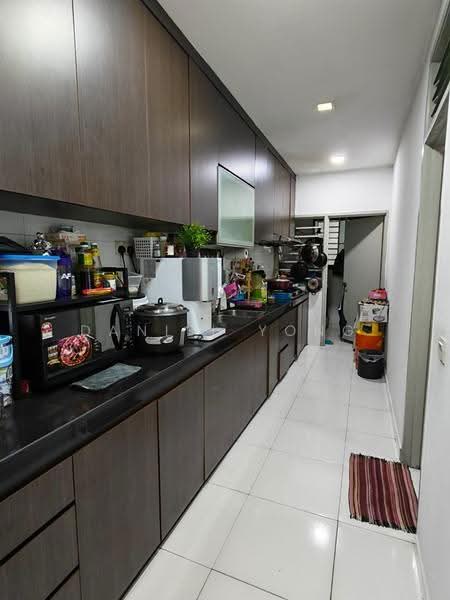 Service Residence for Sale at The Sky Executive Suites - Daniel Yong - Kitchen - PropertyGuru.com.my