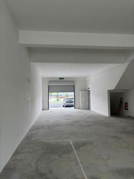 Shop / Office for Sale in Bandar Puteri Puchong (Puchong) - Alison Ang - Interior - PropertyGuru.com.my
