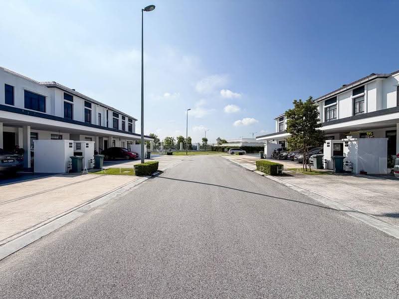 Rumah Bandar untuk Dijual di Eco Grandeur (Puncak Alam) - Arif Mustapha - Exterior - PropertyGuru.com.my