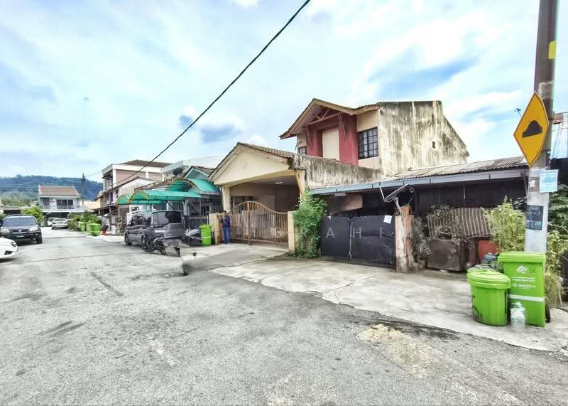 1-storey Terraced House for Sale in AU 5 (Hulu Kelang) - Azli Ibrahim - Exterior - PropertyGuru.com.my