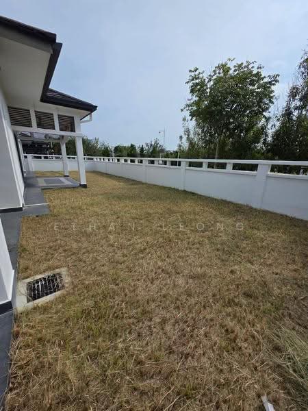 2-storey Terraced House for Rent in Eco Majestic (Semenyih) - Ethan Leong - Exterior - PropertyGuru.com.my