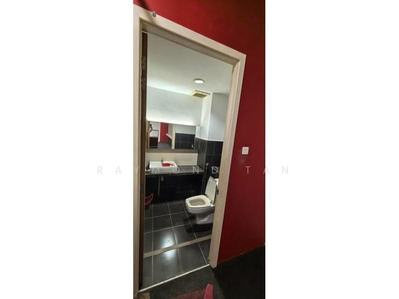 Office for Sale in Bandar Damansara Perdana (Damansara Perdana) - Raymond Tan - Bathroom - PropertyGuru.com.my