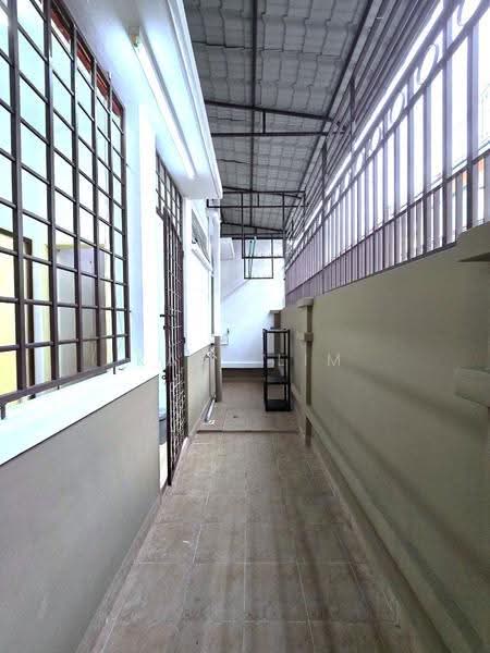 2-storey Terraced House for Sale in Taman Daya (Johor Bahru) - Karl Lim - Corridor - PropertyGuru.com.my