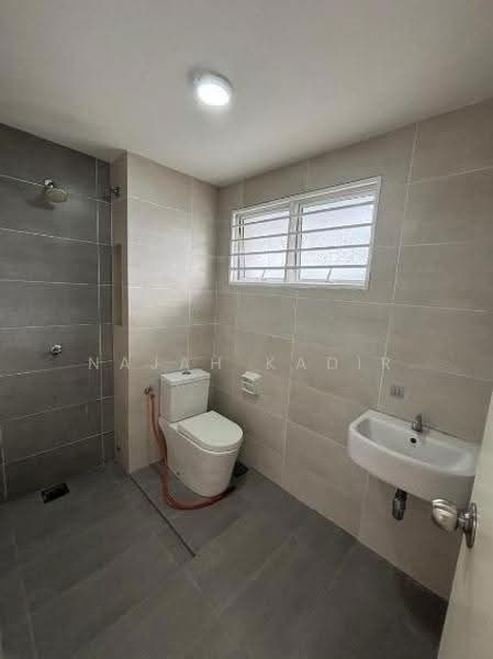 2-storey Terraced House for Rent in Cyberjaya (Selangor) - Najah Kadir - Bathroom - PropertyGuru.com.my