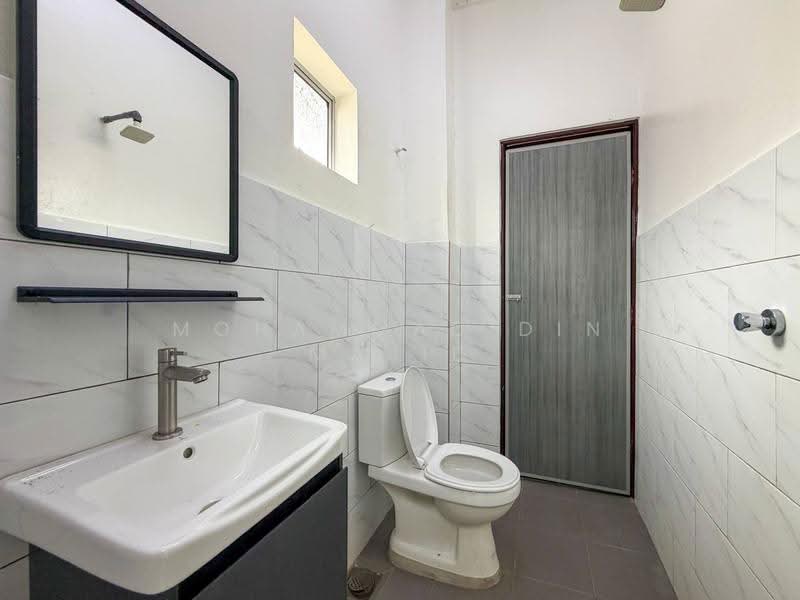 1.5-storey Terraced House for Sale in Klang (Selangor) - Mohammad Din Majid - PropertyGuru.com.my