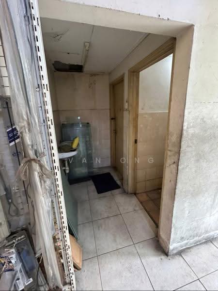 Shop for Rent in Bandar Seri Alam (Masai) - Ivan Ong - Interior - PropertyGuru.com.my