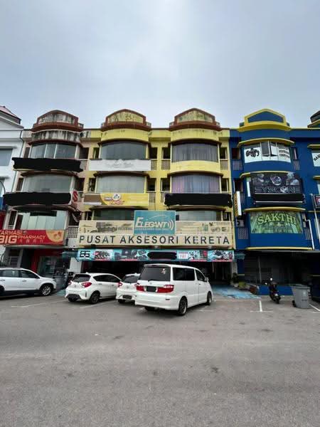 Shop for Rent in Bandar Seri Alam (Masai) - Ivan Ong - Exterior - PropertyGuru.com.my