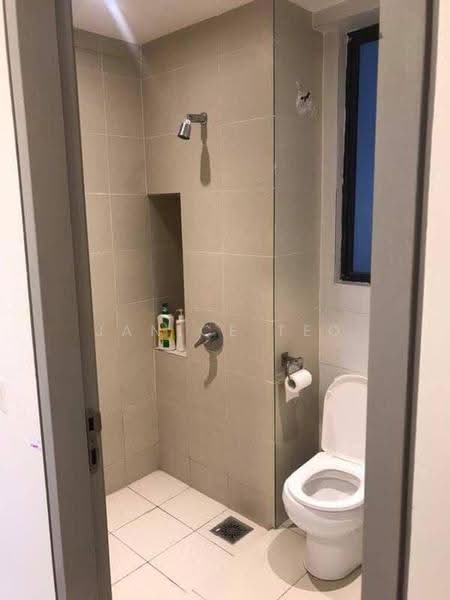 Service Residence for Sale at Residences @ 1 Tebrau - Janice Teo - Bathroom - PropertyGuru.com.my