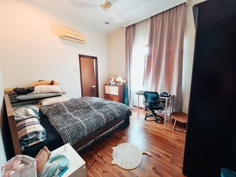 Rumah Berkembar untuk Dijual di Ampang Jaya (Ampang) - Azli Ibrahim - Bedroom - PropertyGuru.com.my