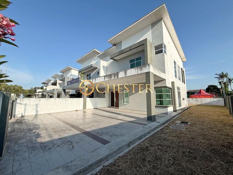 Semi-Detached House for Sale in Taman Sinar Berlian (Batu Pahat) - ZG Law - Exterior - PropertyGuru.com.my