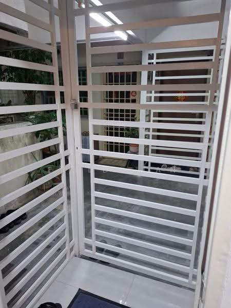 Apartment for Sale at Taman Sri Idaman - Freddy Tan - Entrance - PropertyGuru.com.my