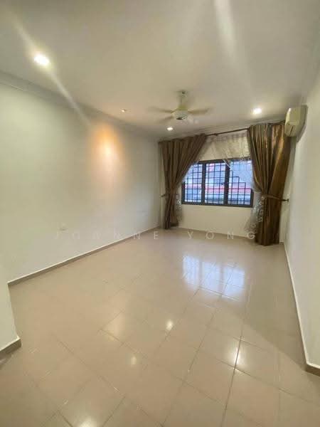 Rumah Teres 2-Tingkat untuk Dijual di Johor Bahru (Johor) - Joanne Yong - Living Room - PropertyGuru.com.my