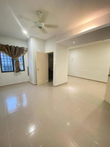 Rumah Teres 2-Tingkat untuk Dijual di Johor Bahru (Johor) - Joanne Yong - Living Room - PropertyGuru.com.my