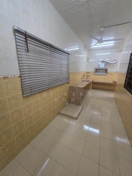 2-storey Terraced House for Rent in Bandar Baru Klang (Klang) - Lee Keng Aun - Kitchen - PropertyGuru.com.my