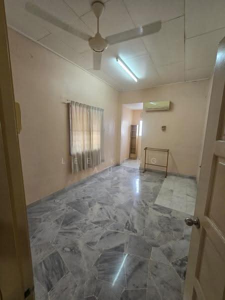 2-storey Terraced House for Rent in Bandar Baru Klang (Klang) - Lee Keng Aun - Interior - PropertyGuru.com.my