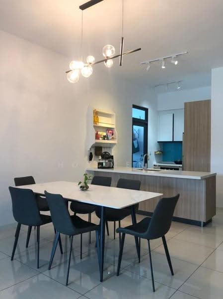 Condominium for Rent at Queens Residences Q1 @ Queens Waterfront - Hoy Meng - PropertyGuru.com.my