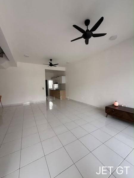 2-storey Terraced House for Sale in Bandar Bukit Raja (Klang) - Daniel Kok - Living Room - PropertyGuru.com.my