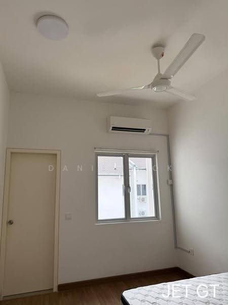 2-storey Terraced House for Sale in Bandar Bukit Raja (Klang) - Daniel Kok - Bedroom - PropertyGuru.com.my