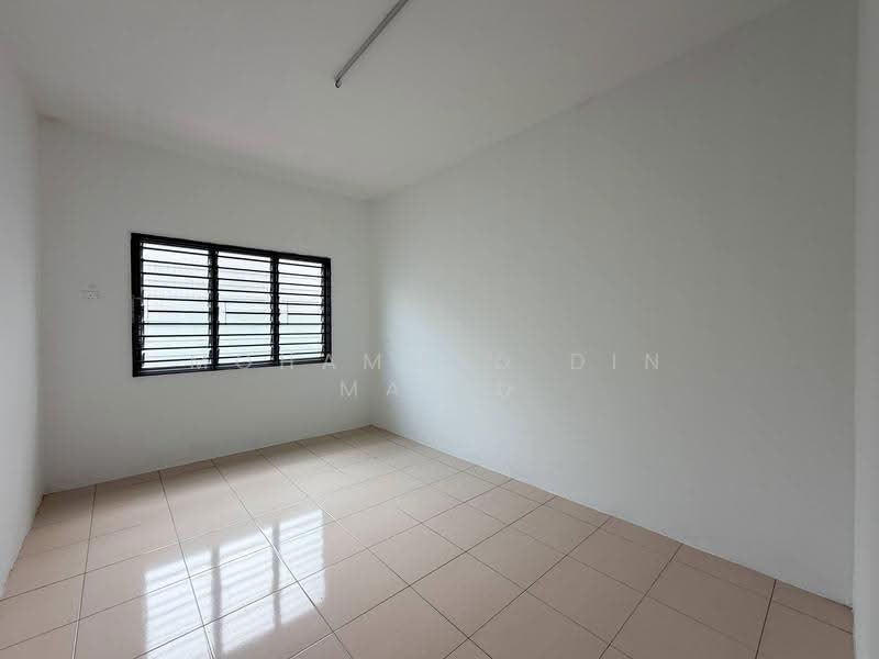 2-storey Terraced House for Sale in Klang (Selangor) - Mohammad Din Majid - PropertyGuru.com.my
