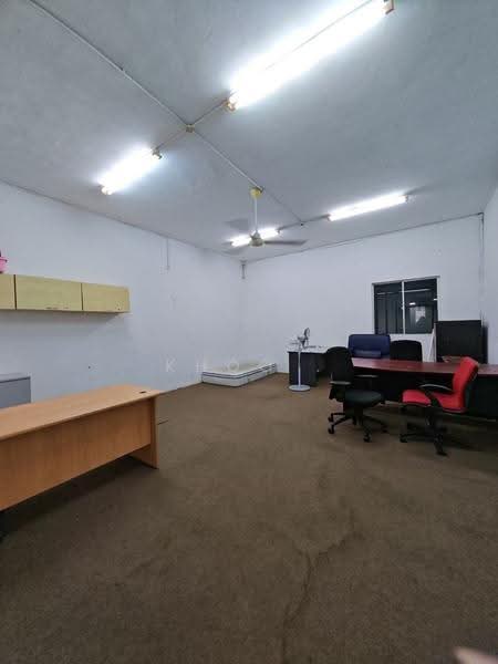 Kilang untuk Disewa di Taman Desa Jaya (Johor Bahru) - Khoo . - Interior - PropertyGuru.com.my