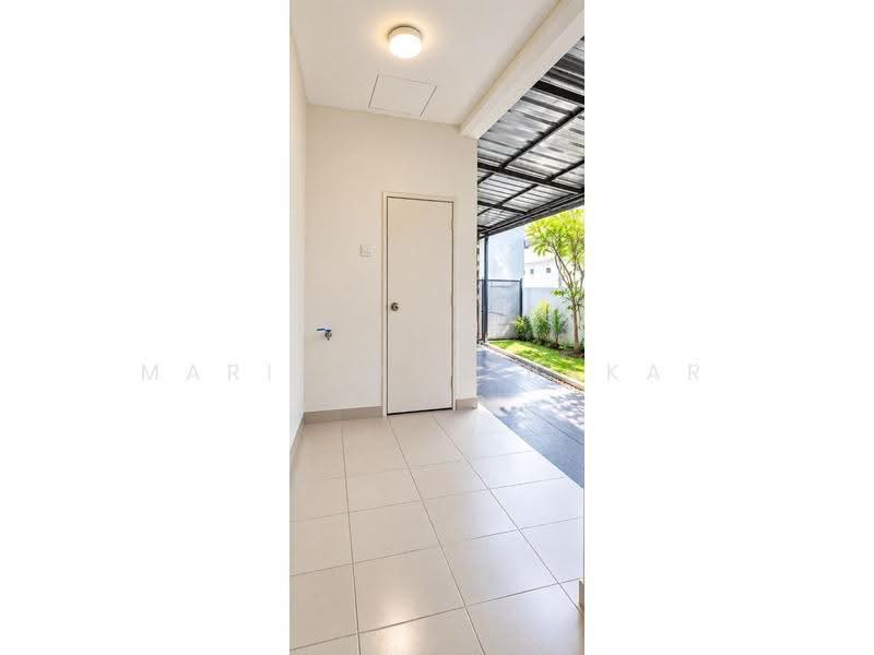 Rumah Berkembar untuk Disewa di Seksyen U10 (Shah Alam) - Maria Abu Bakar - maid room - PropertyGuru.com.my