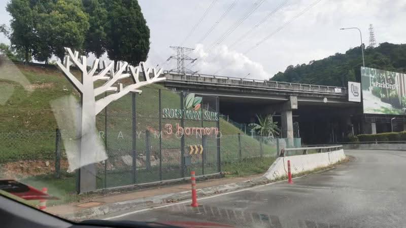 Townhouse for Sale in Sunway Spk (Kuala Lumpur) - Raymond Tan - Exterior - PropertyGuru.com.my