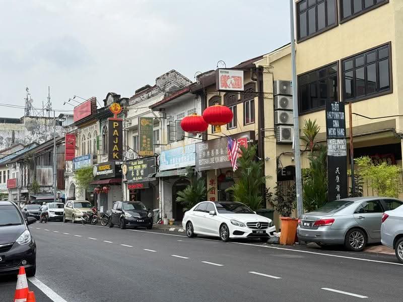 Shop for Rent in Pekan Ampang (Ampang) - Vincent Tee - Exterior - PropertyGuru.com.my