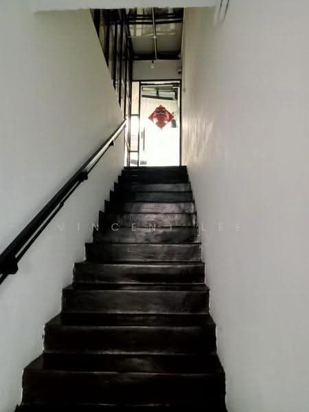 Shop for Rent in Taman Cheras (Cheras) - Vincent Lee - Corridor - PropertyGuru.com.my