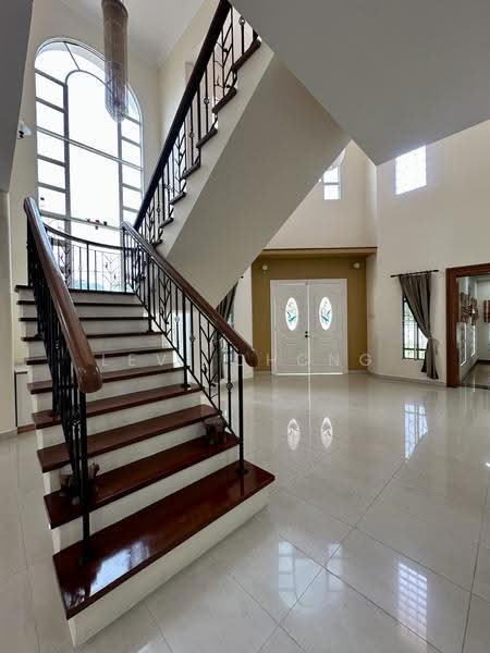 Bungalow House for Sale in Taman Canning (Ipoh) - Levi Chong - Entrance - PropertyGuru.com.my