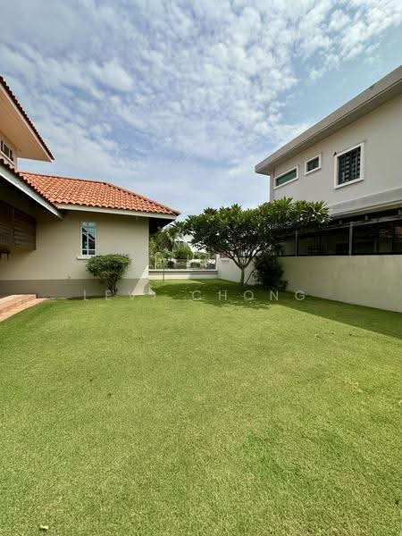 Bungalow House for Sale in Taman Canning (Ipoh) - Levi Chong - Exterior - PropertyGuru.com.my